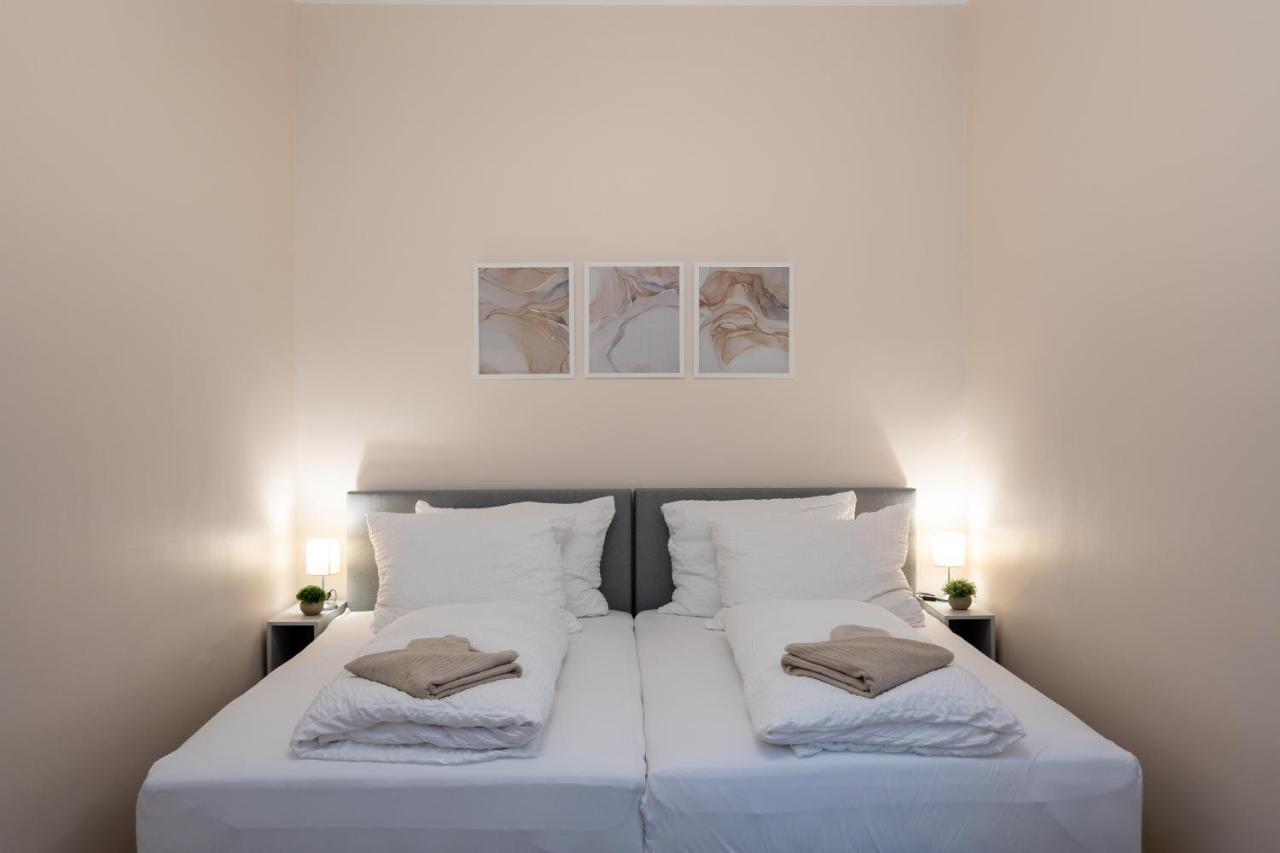 Charming Apartment Near Prater Wenen Buitenkant foto
